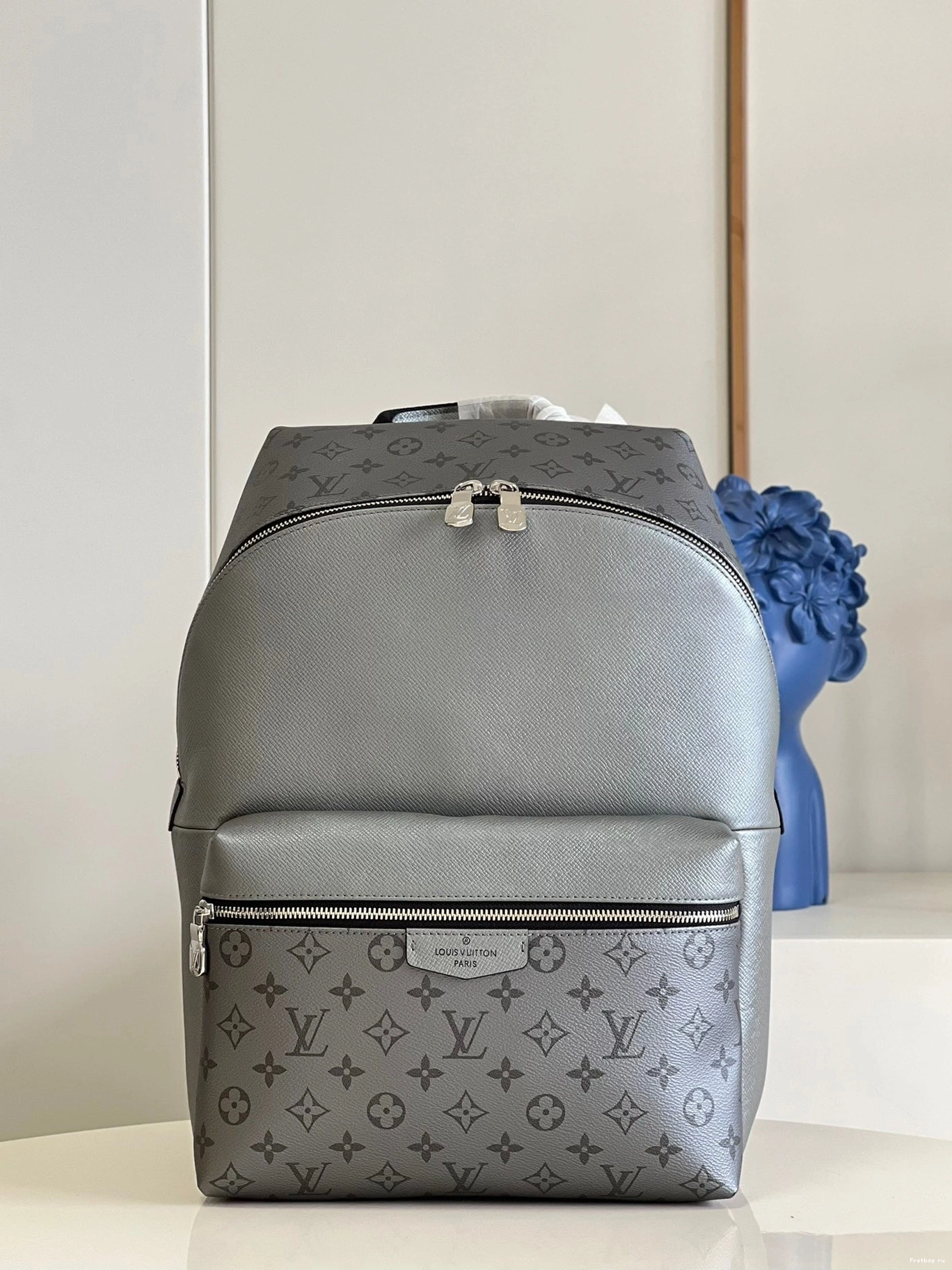 First bag ru DISCOVERY LOUIS VUITTON PM BACKPACK 0809